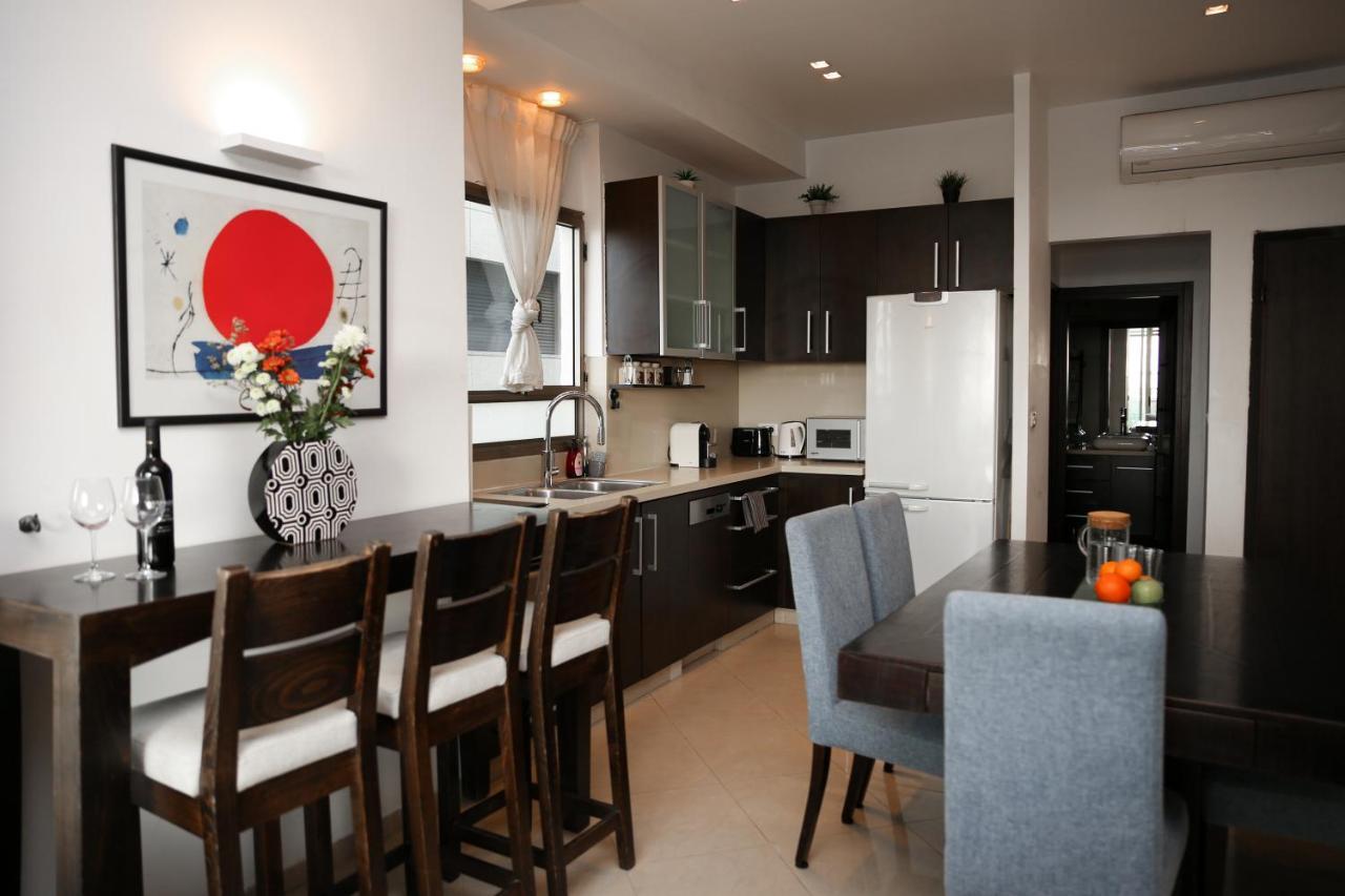 Sea View Apartment Prime Location On The Beach Тел Авив Екстериор снимка